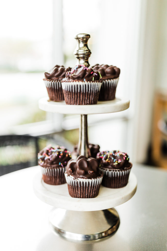 Spoonfed Kitchen, Photo by Stephanie Axtell Photography, Cupcake.